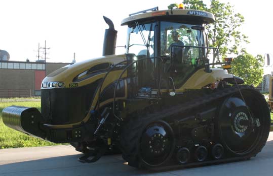 Challenger MT765D