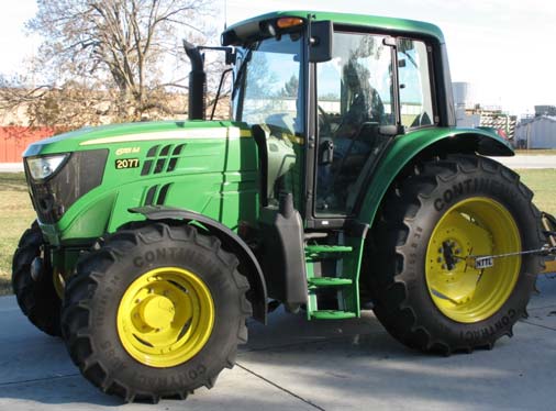 John Deere 6115M
