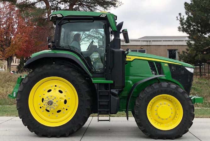 John Deere 7R 250