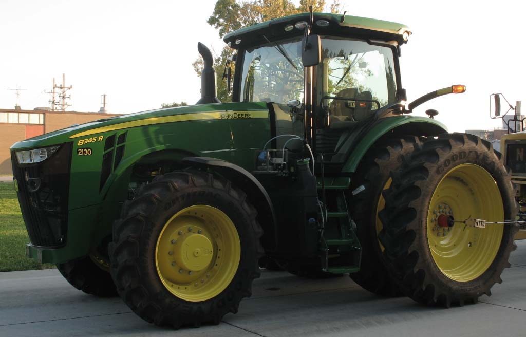 John Deere 8345R