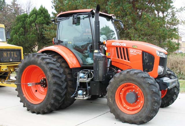 Kubota M7-172